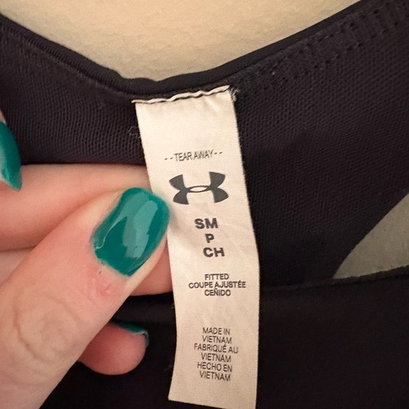 Under Armour Black Fitted Sports Bra Size Small - Picture 2 of 3
